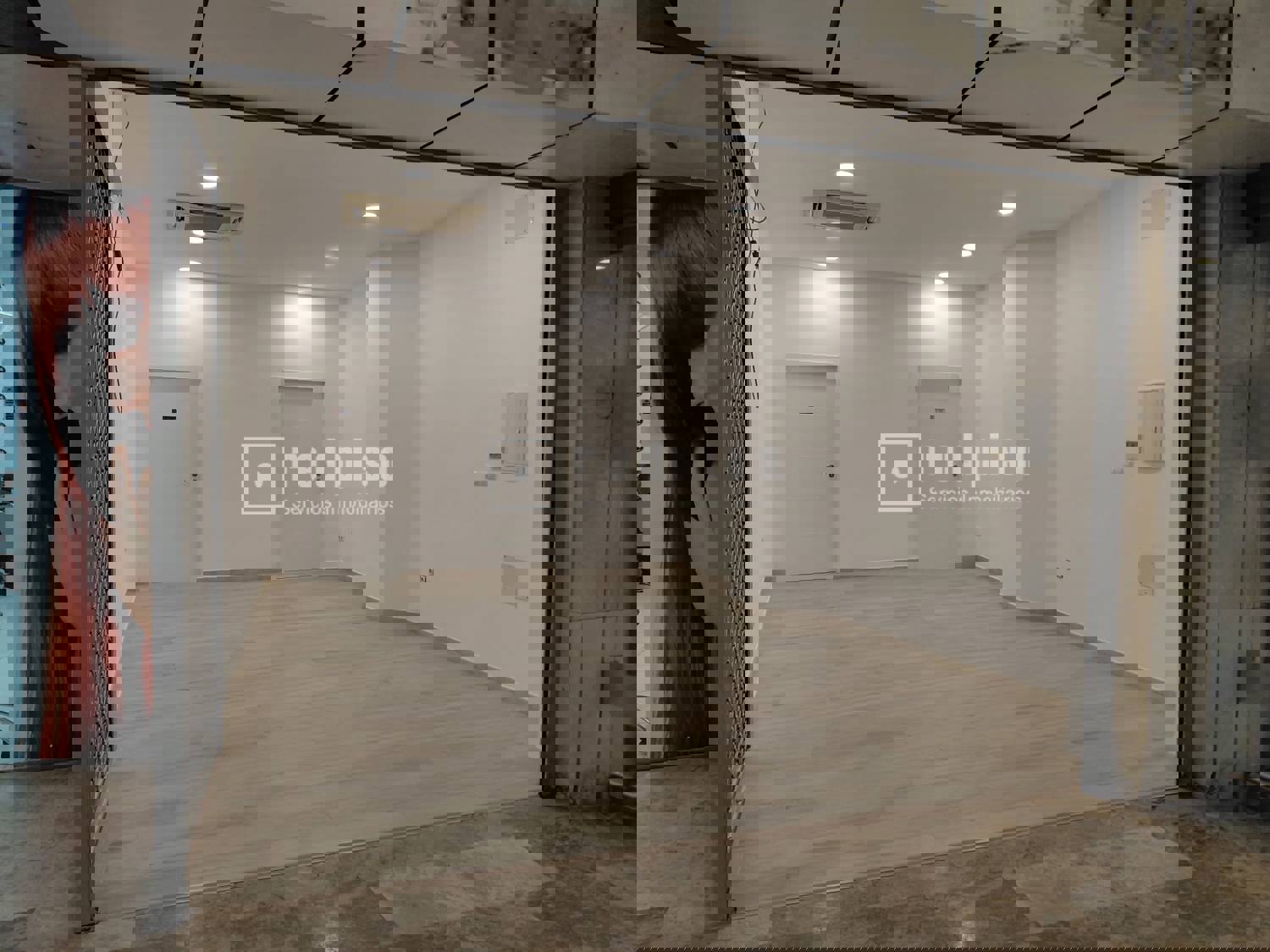 Local en venta en calle De La Libertad, Móstoles, Madrid 2/5