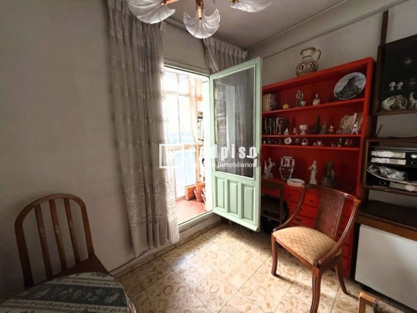 Piso en venta en Calle de San Raimundo, Bellas Vistas, Tetuán, Madrid ...