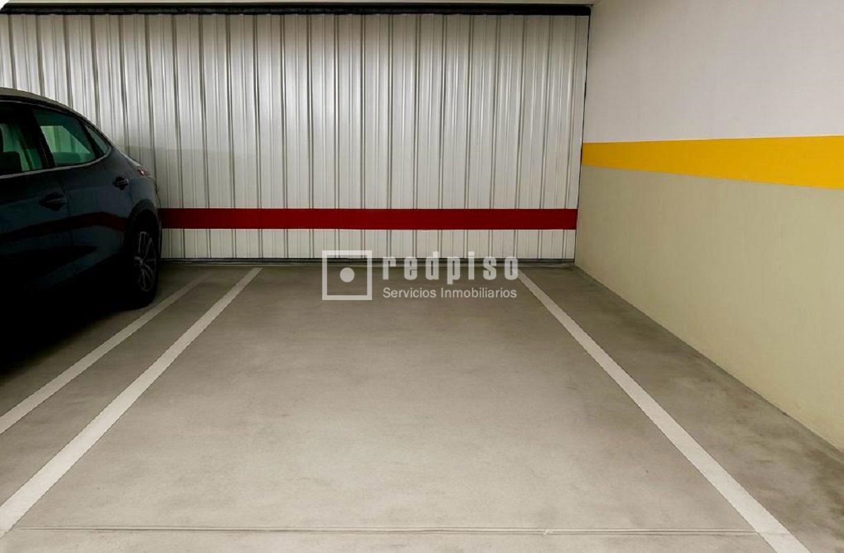 Piso en venta en  Alcobendas, Madrid  12/19