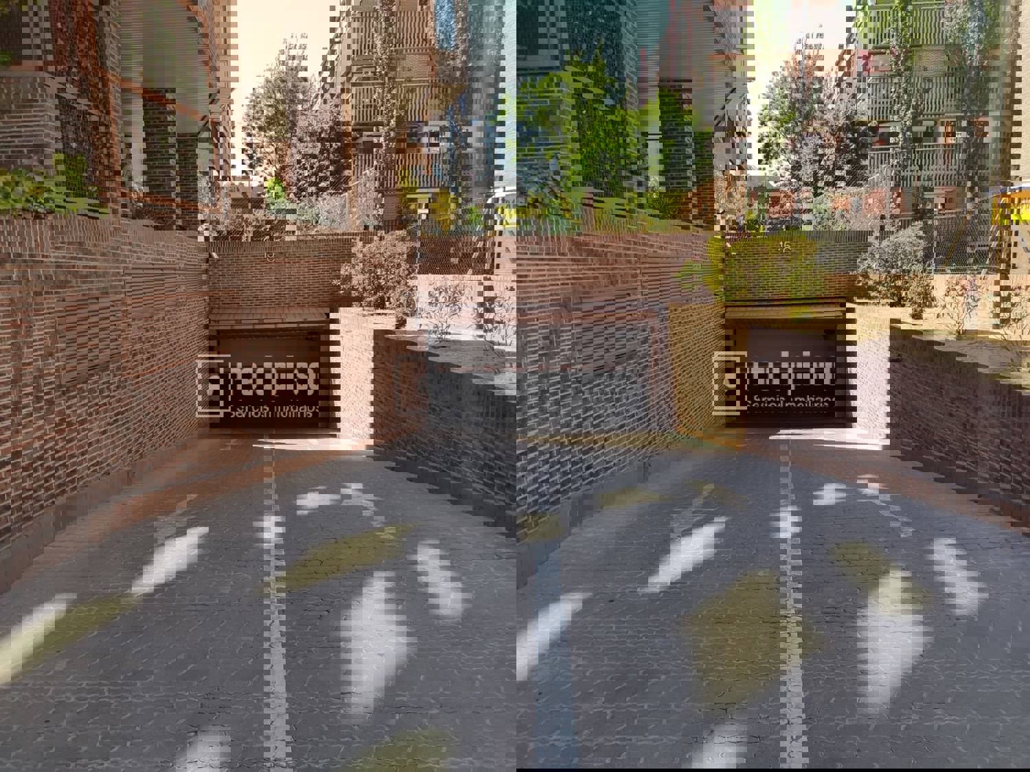 Parking en alquiler en  calle de José Silva, Madrid  1/1