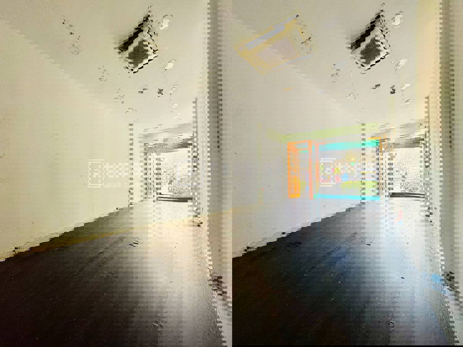 Local en alquiler en calle De Arturo Soria, Madrid, Madrid 5/21