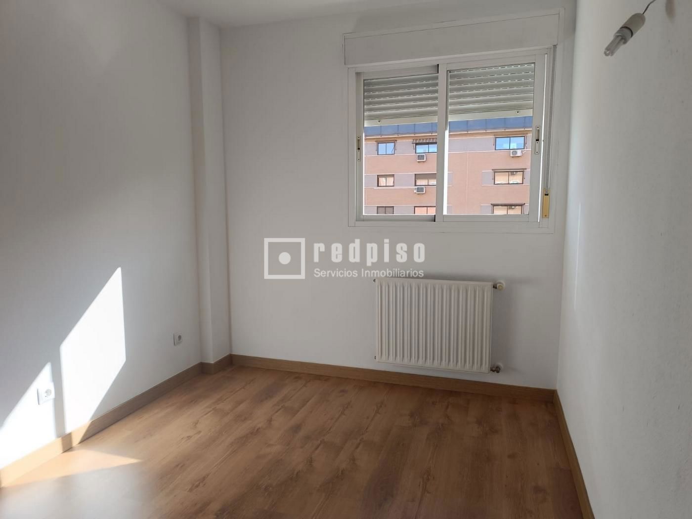 Piso en venta en calle De La Caliza, Madrid, Madrid 13/20