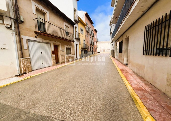 Casa en venta  Almoguera, Guadalajara  35/35