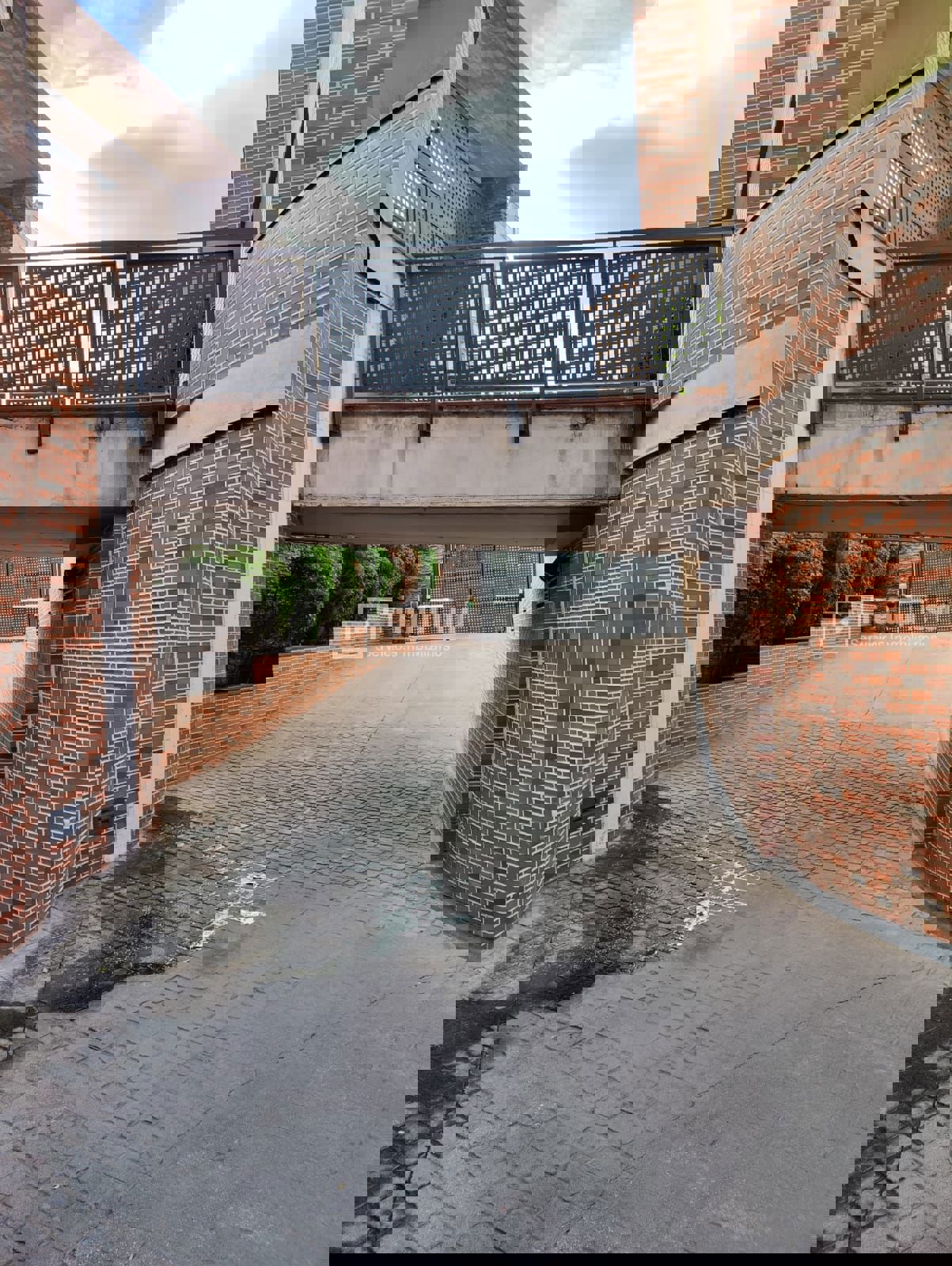 Parking en alquiler en  calle del Tritón, Madrid  6/15