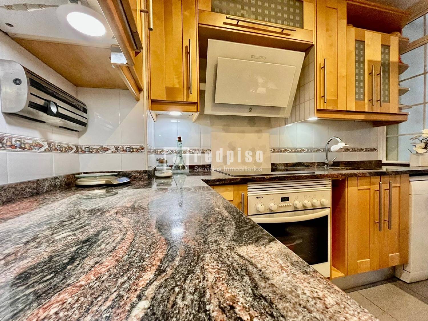 Piso en venta en  calle del Pintor Velázquez, Alcobendas, Madrid  4/30