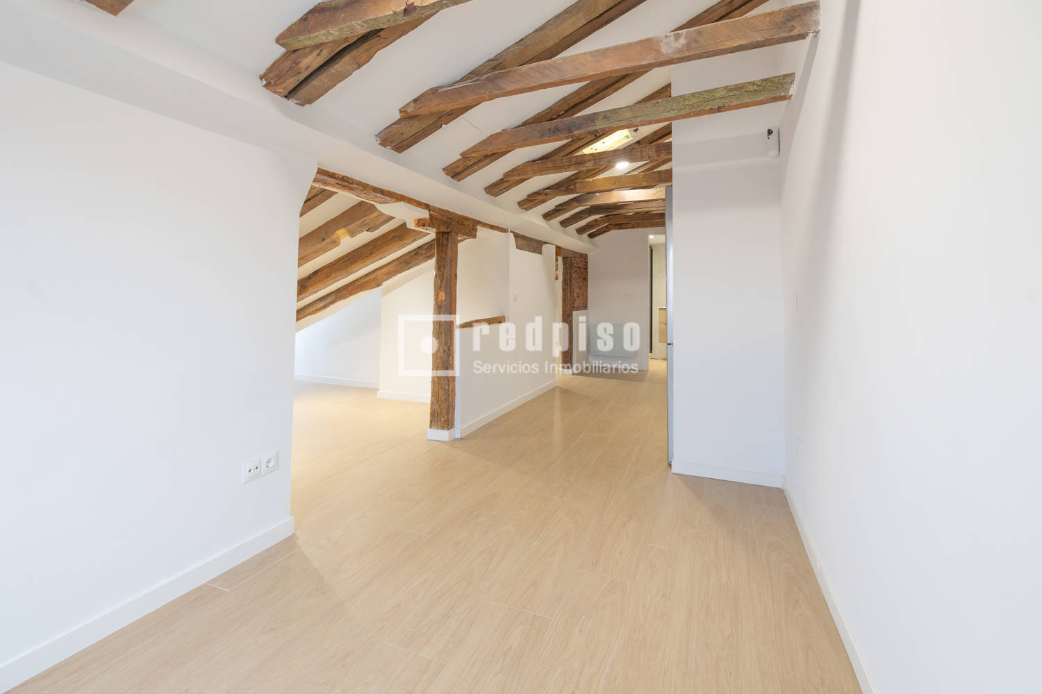 Piso en venta en  calle de Méndez Álvaro, Madrid  1/1