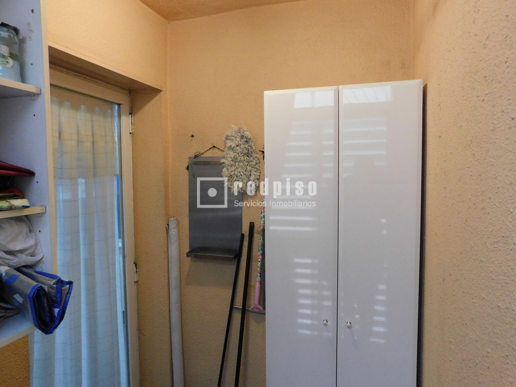 Piso en venta en Villaverde, Madrid 10/26