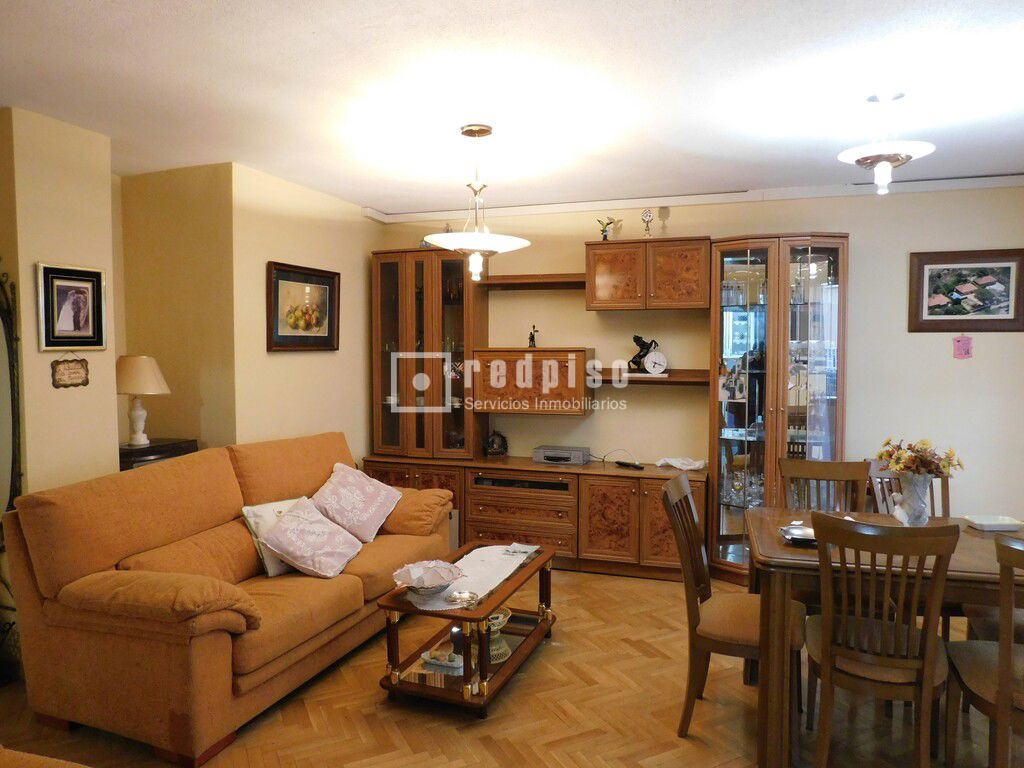 Piso en venta en Villaverde, Madrid 2/26