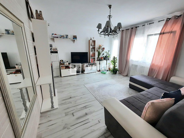 Piso en venta en  Colmenar Viejo, Madrid  9/19