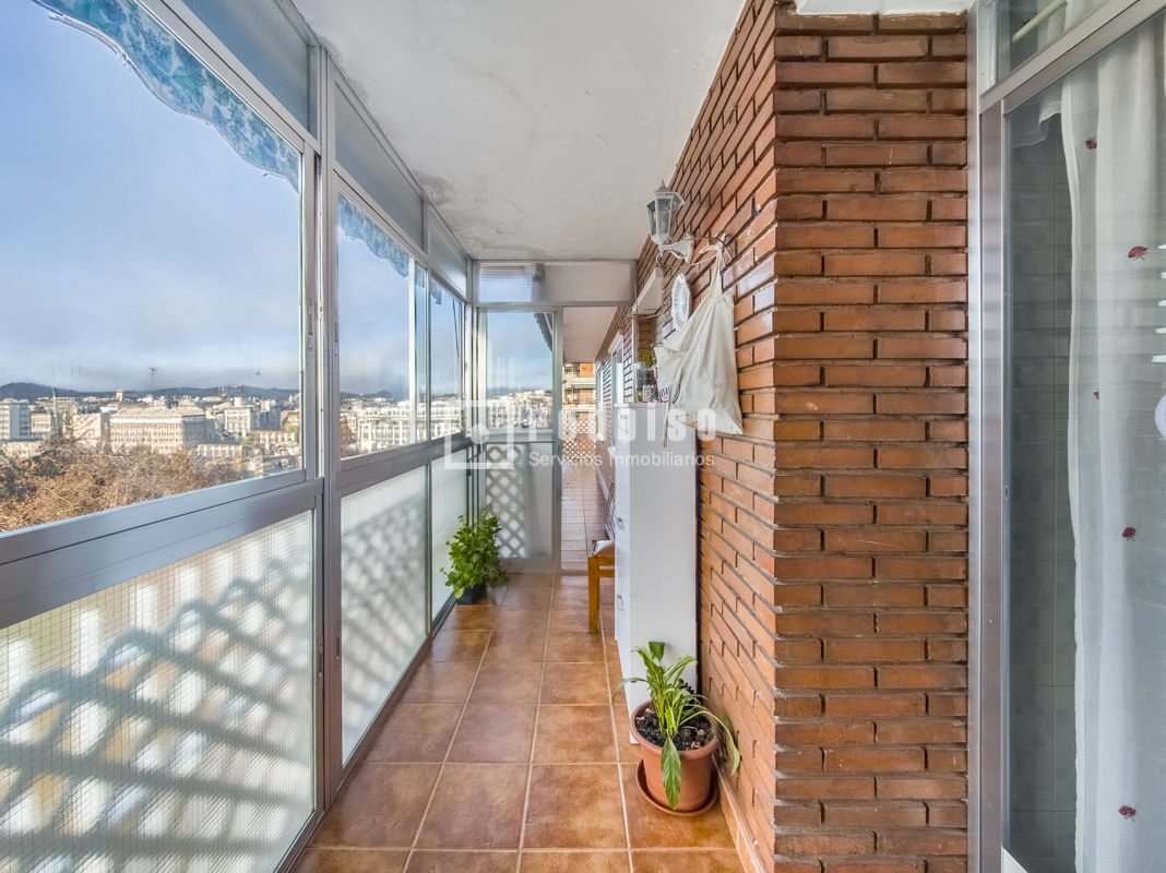 Piso en venta en  Alcorcón, Madrid  8/25