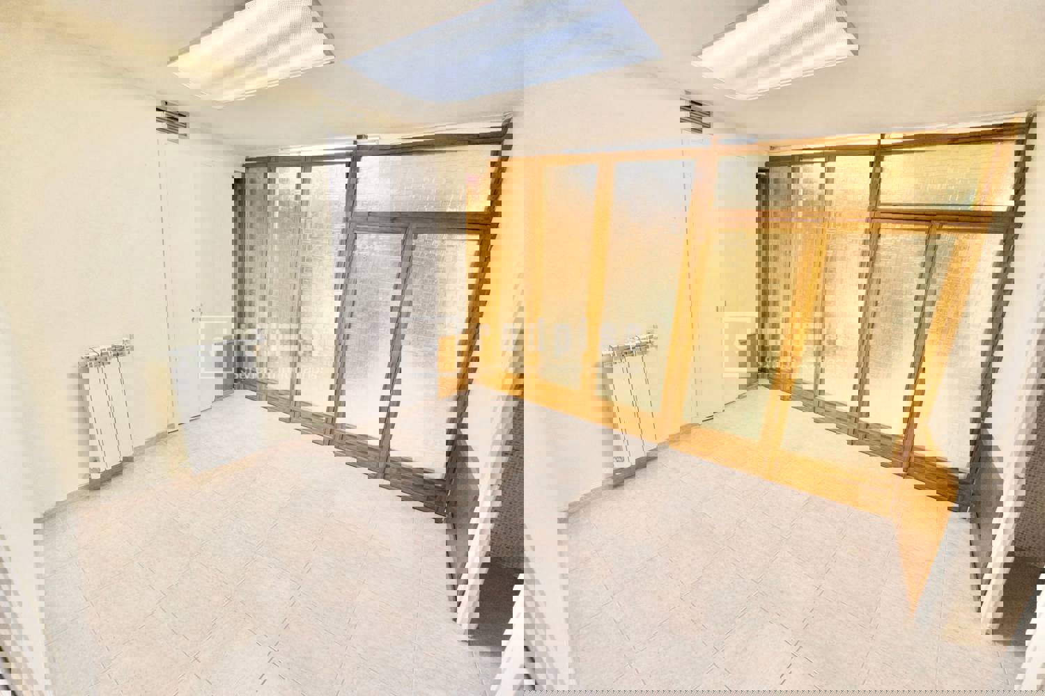 Local en alquiler en plaza De San Amaro, Tetuán, Madrid 5/16