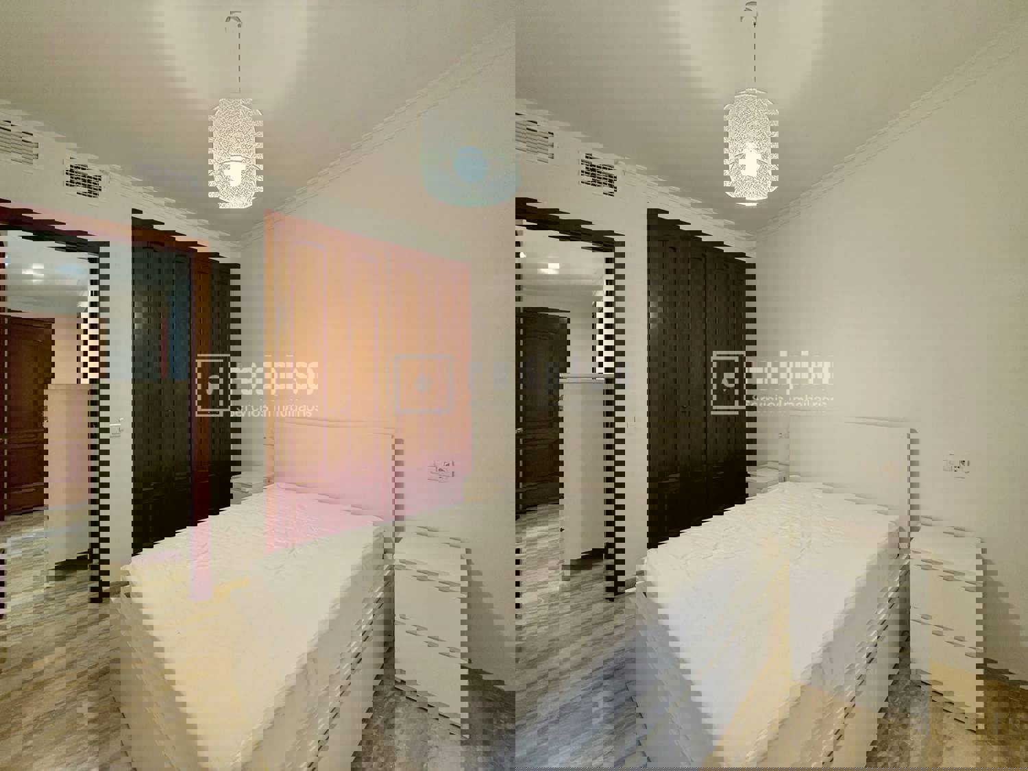 Piso en venta en avenida Imperio Argentina, Carretera De Cádiz, Málaga 13/26