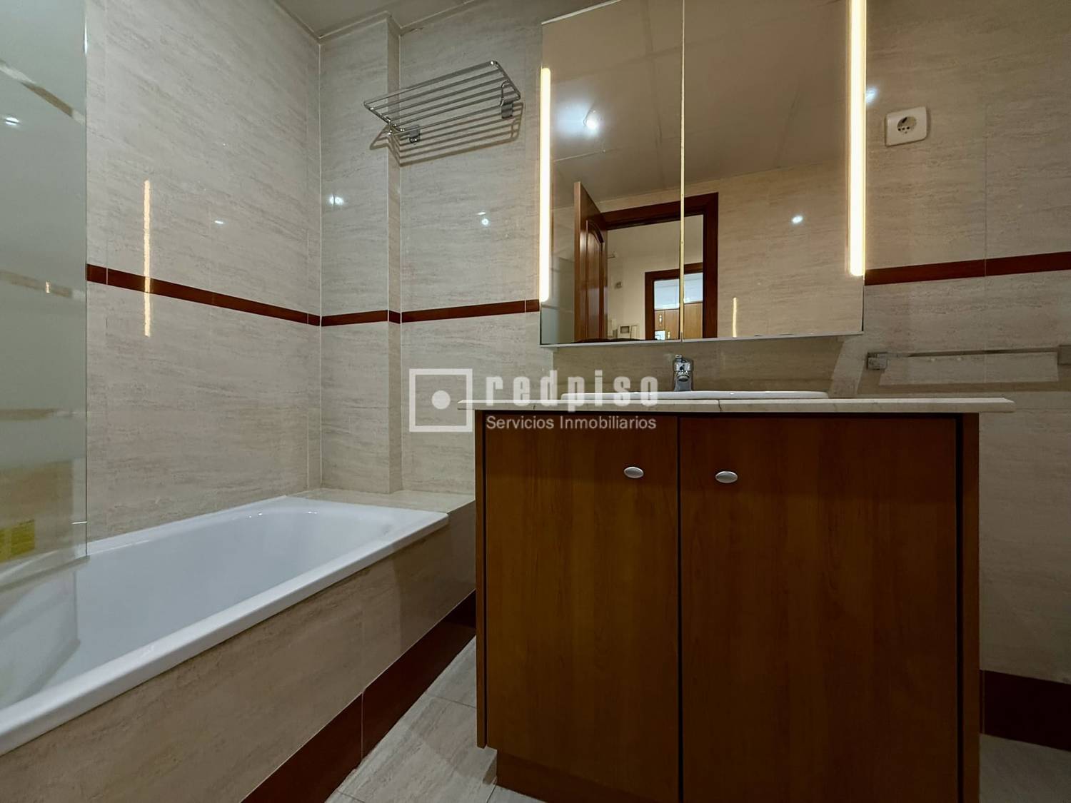 Piso en venta en avenida Imperio Argentina, Carretera De Cádiz, Málaga 26/26