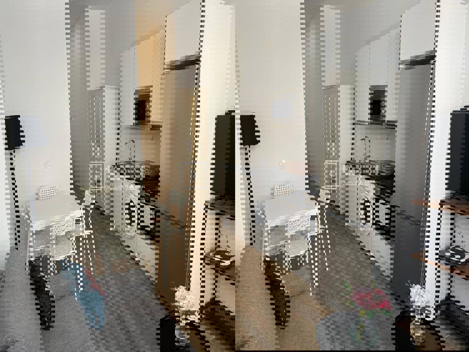 Piso en venta en calle De La Zaida, Carabanchel, Madrid 2/9