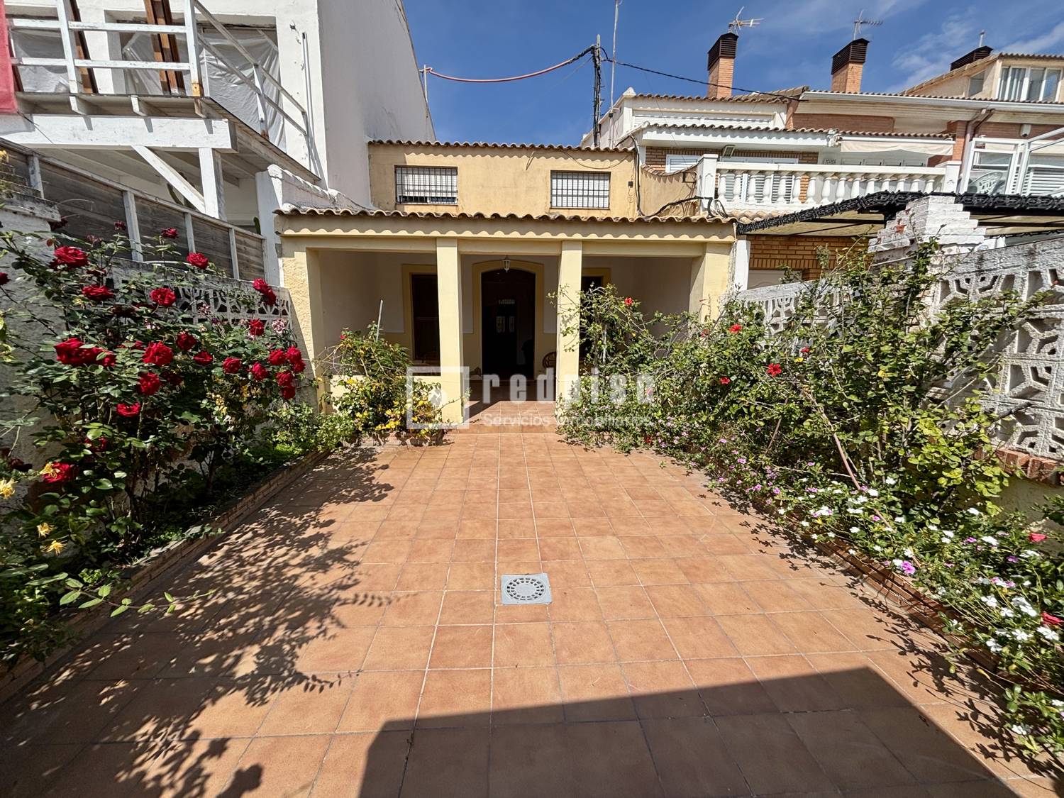 Casa en venta  calle d'Isabel de Villena, Alboraia, Valencia  1/23