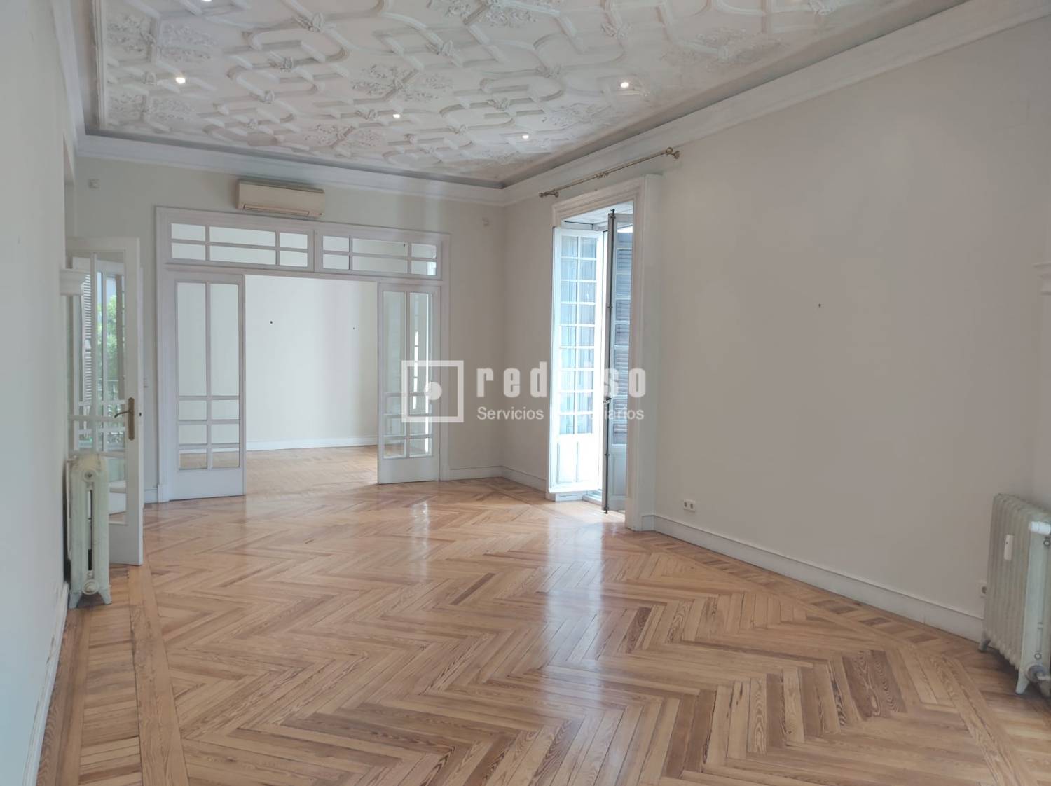 Piso en alquiler en  calle del Monte Esquinza, Madrid  1/1