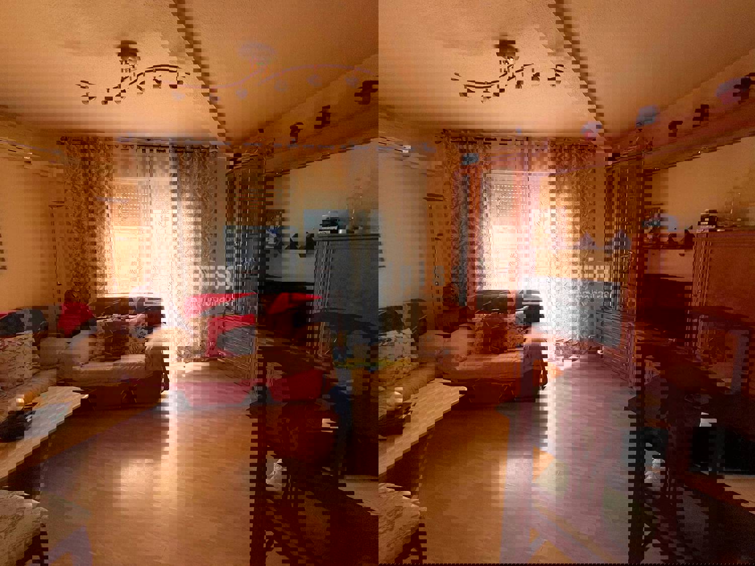 Piso en venta en  calle de Antonia Rodríguez Sacristán, Madrid  1/1