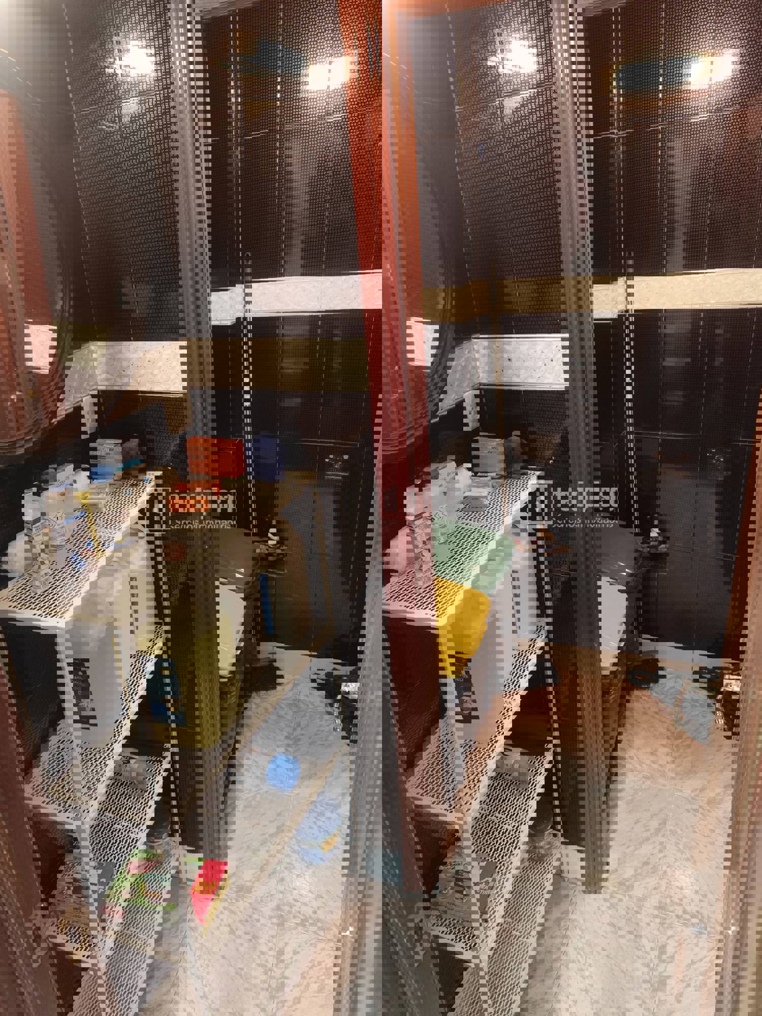 Local en venta en Villaverde, Madrid 9/16