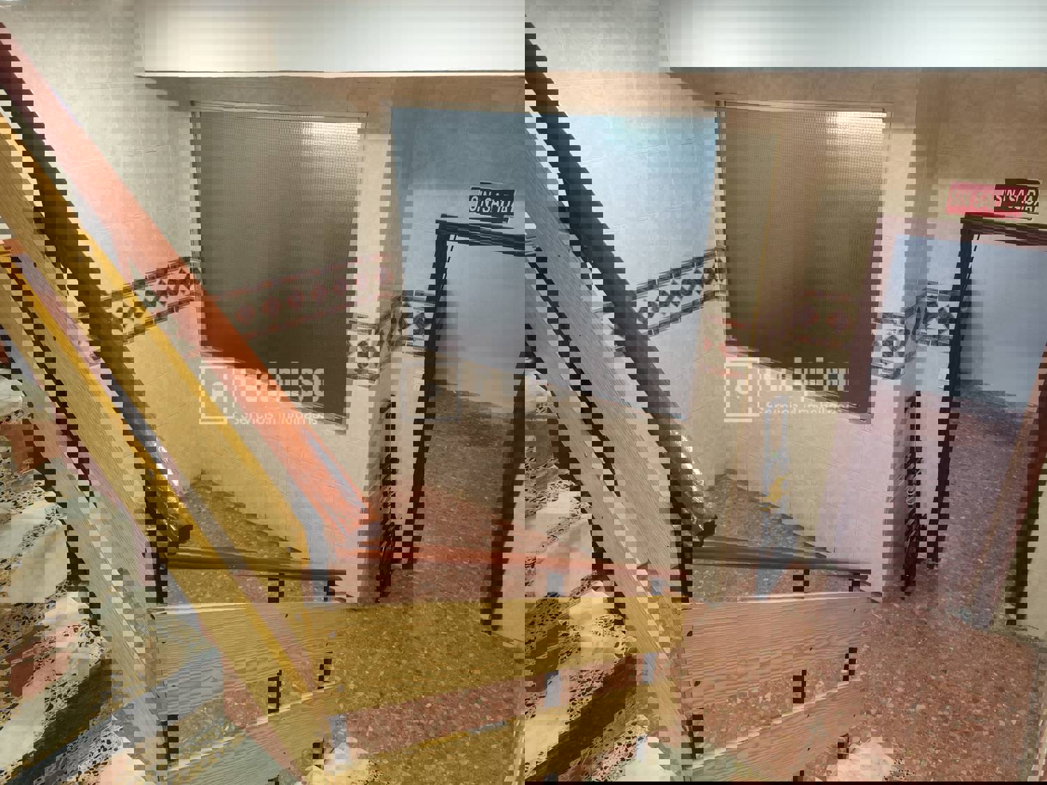 Local en venta en Villaverde, Madrid 7/16