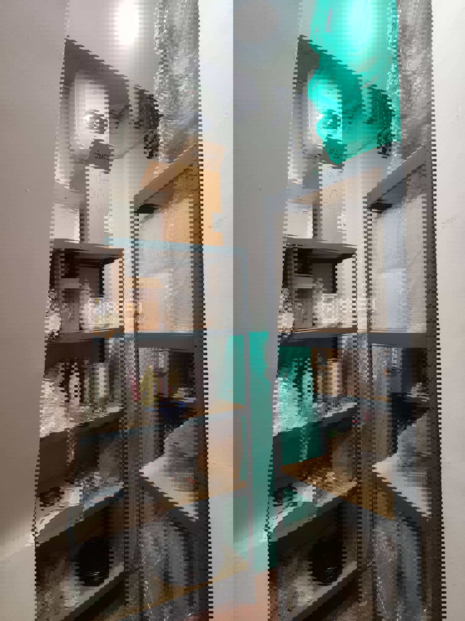 Local en venta en Villaverde, Madrid 12/16