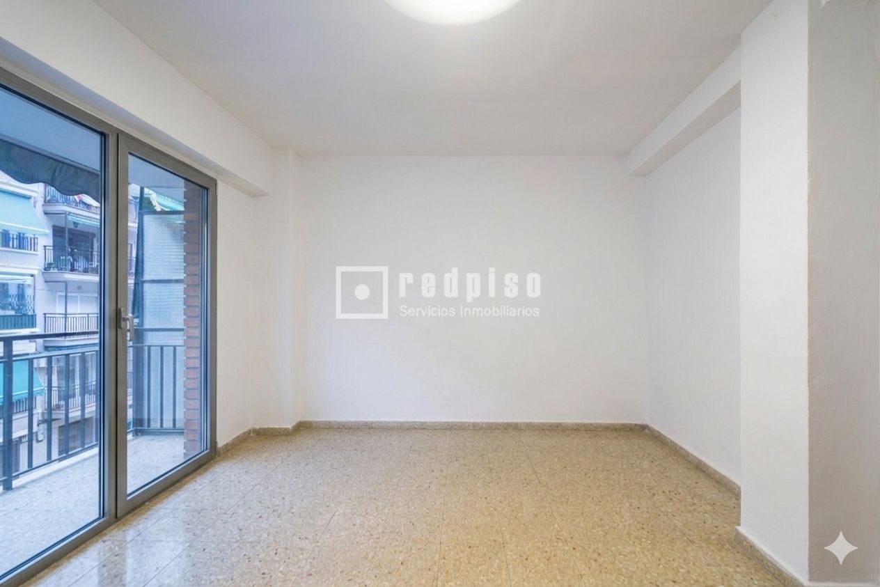 Piso en venta en calle De Fray Pedro Ponce De León, Quatre Carreres, Valencia 4/29
