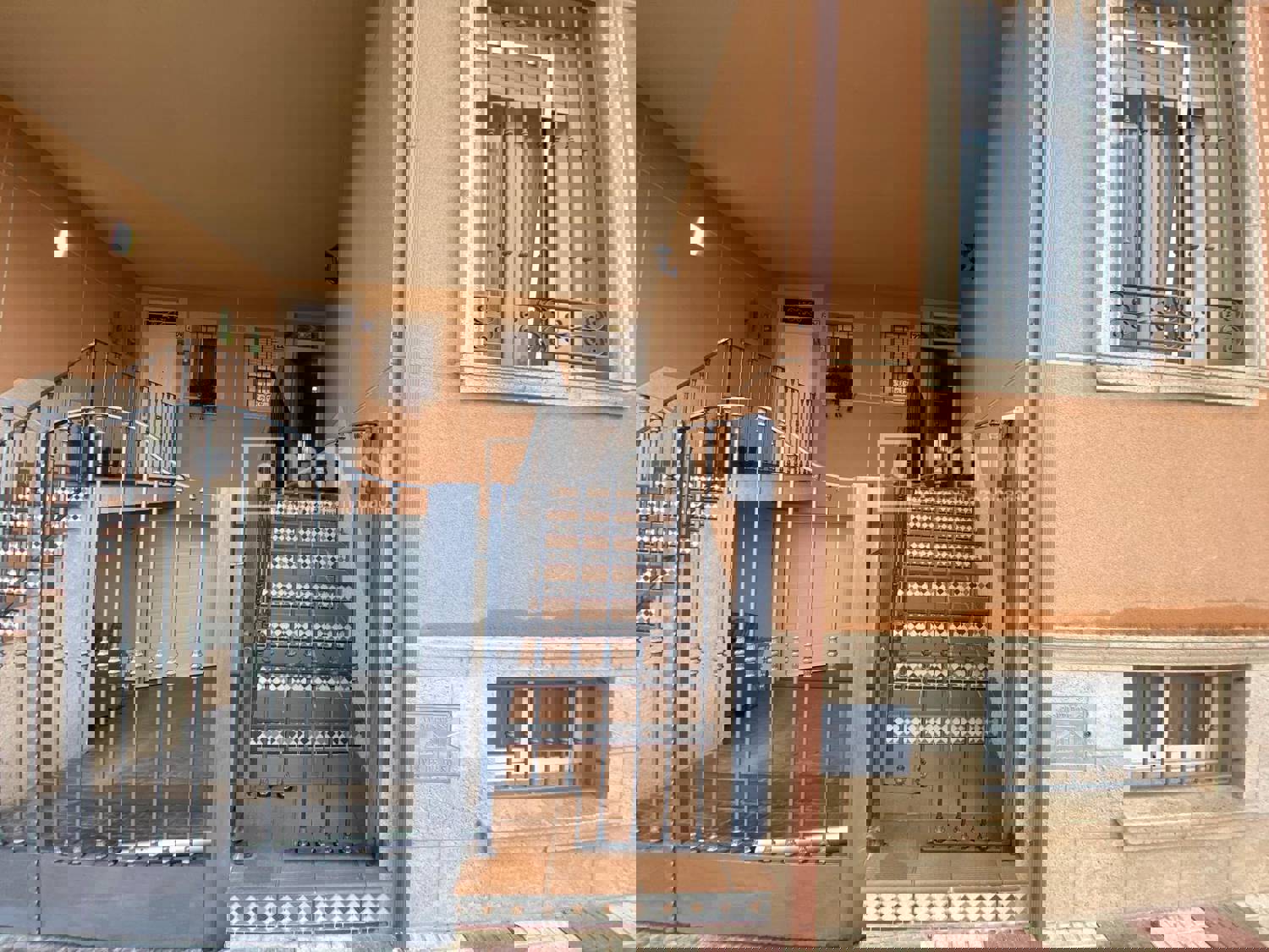 Casa en venta en calle Riansares, La Villa De Don Fadrique, Toledo 3/37