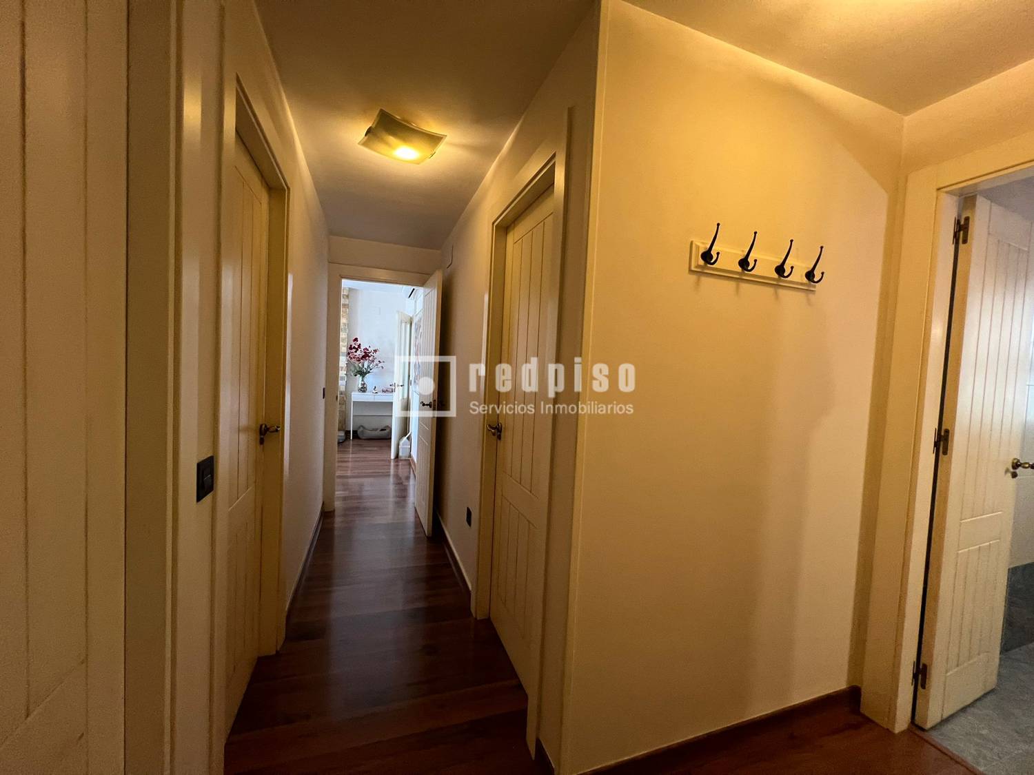 Piso en venta en calle De Vicente Blanch Picot, Torremolinos, Málaga 12/29