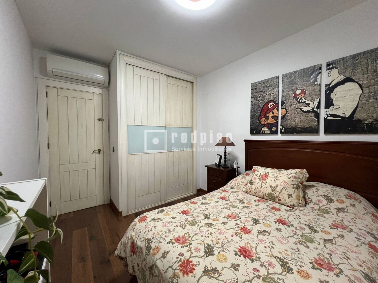 Piso en venta en calle De Vicente Blanch Picot, Torremolinos, Málaga 10/29