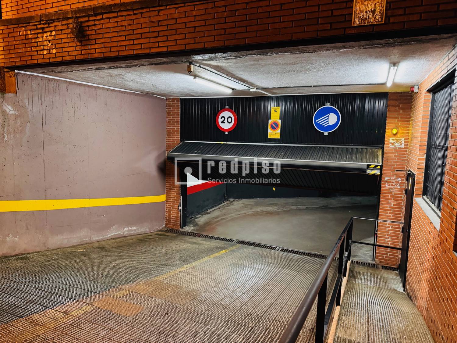 Piso en venta en Fuenlabrada, Madrid 18/20