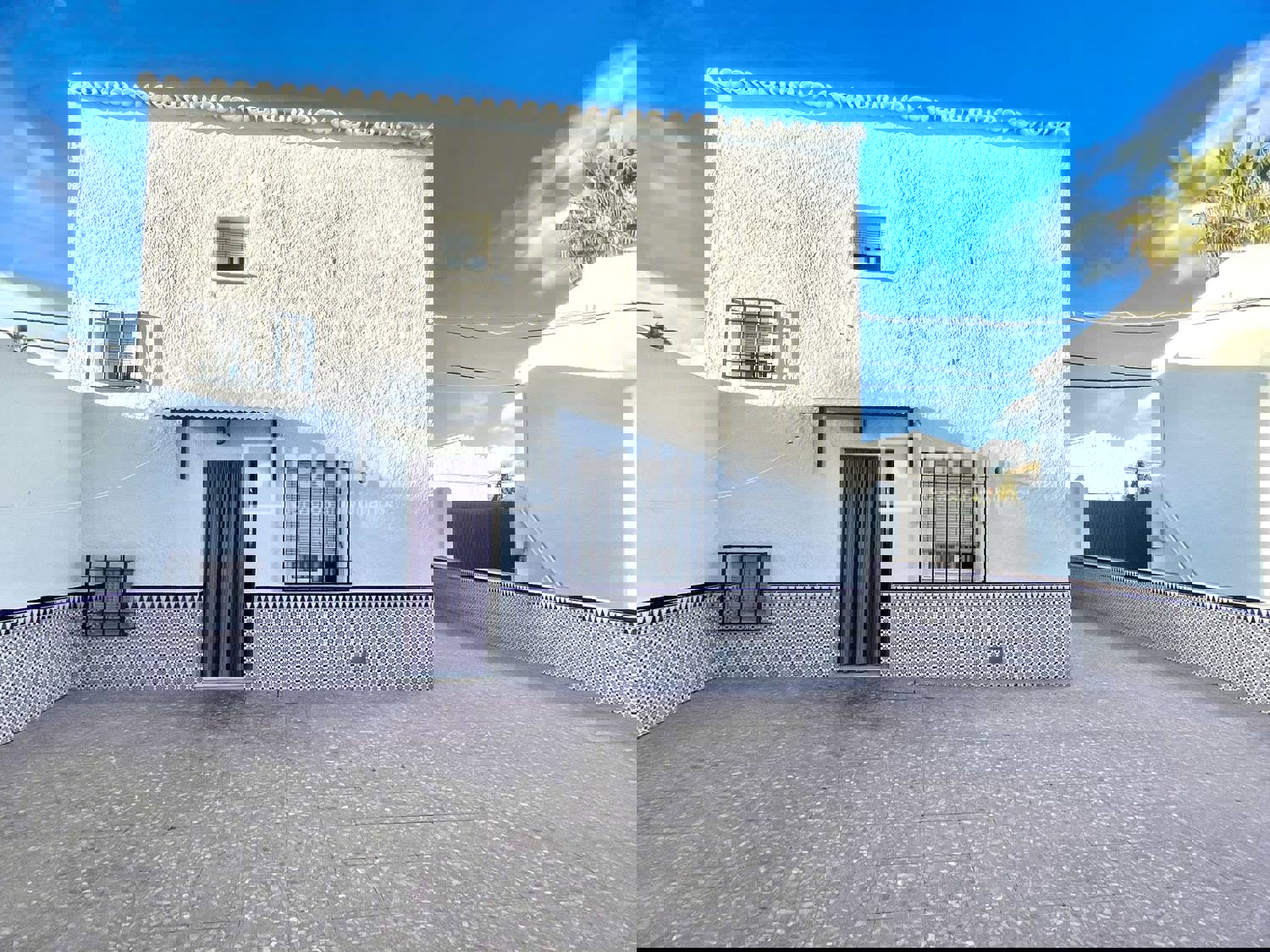 Casa en venta en  Pizarra, Málaga  18/22