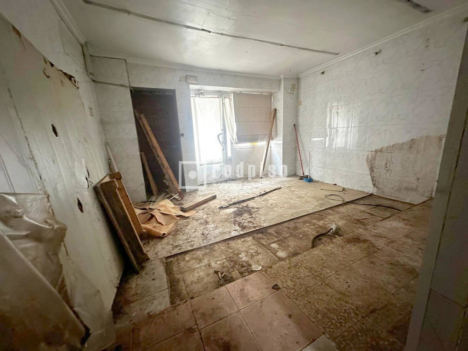 Casa en venta en  Polán, Toledo  5/13