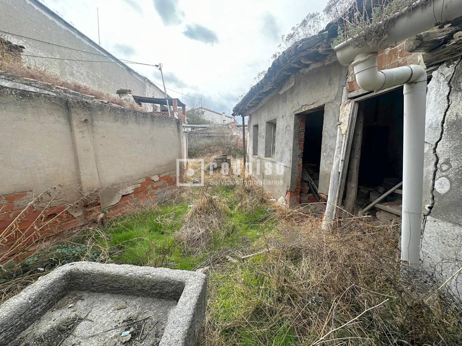 Casa en venta en  Polán, Toledo  1/13