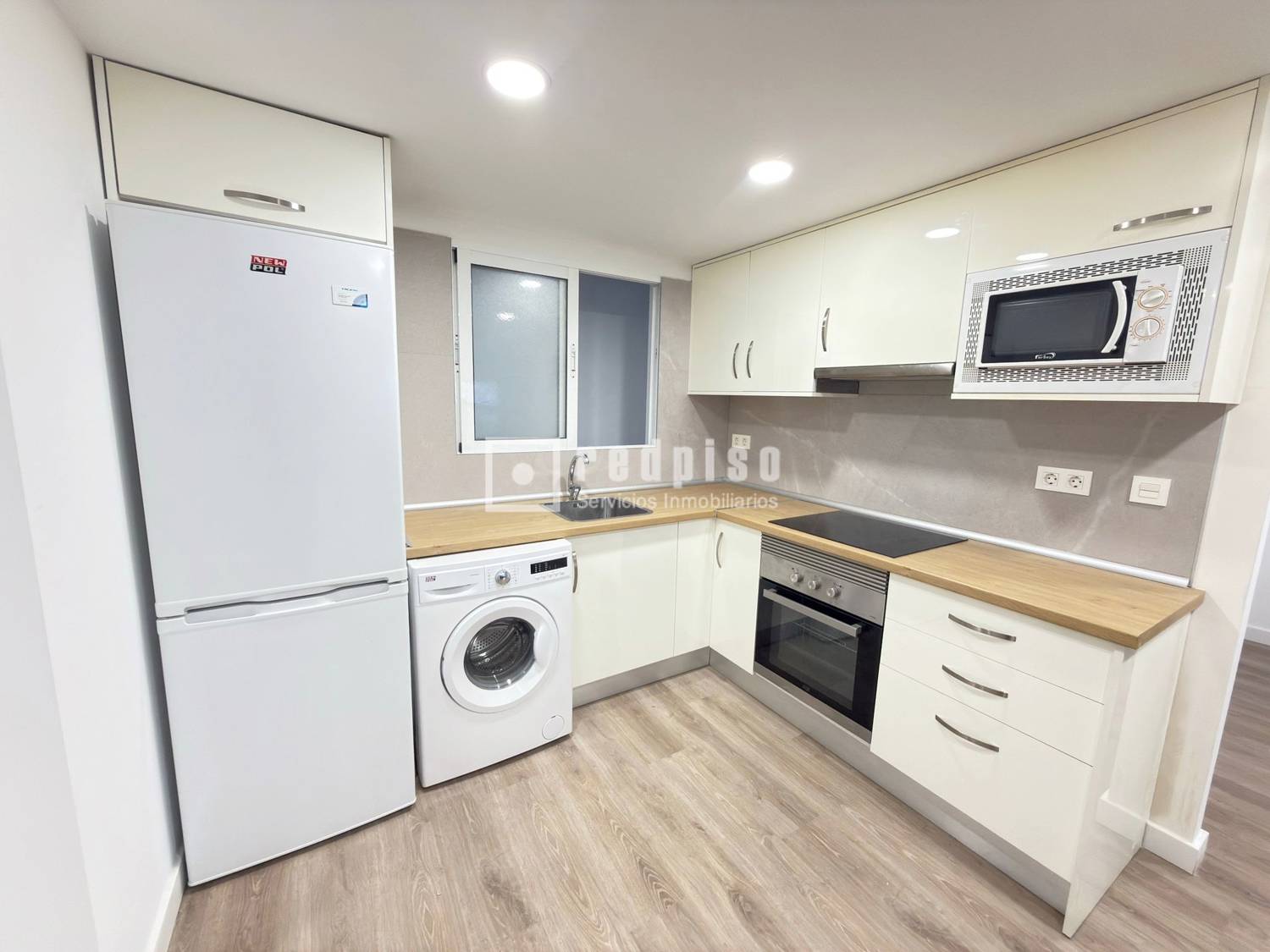 Piso en alquiler en  Murcia  1/1