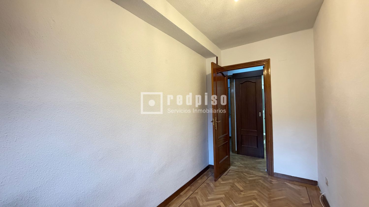 Piso en venta en Zarzaquemada, Madrid 17/21