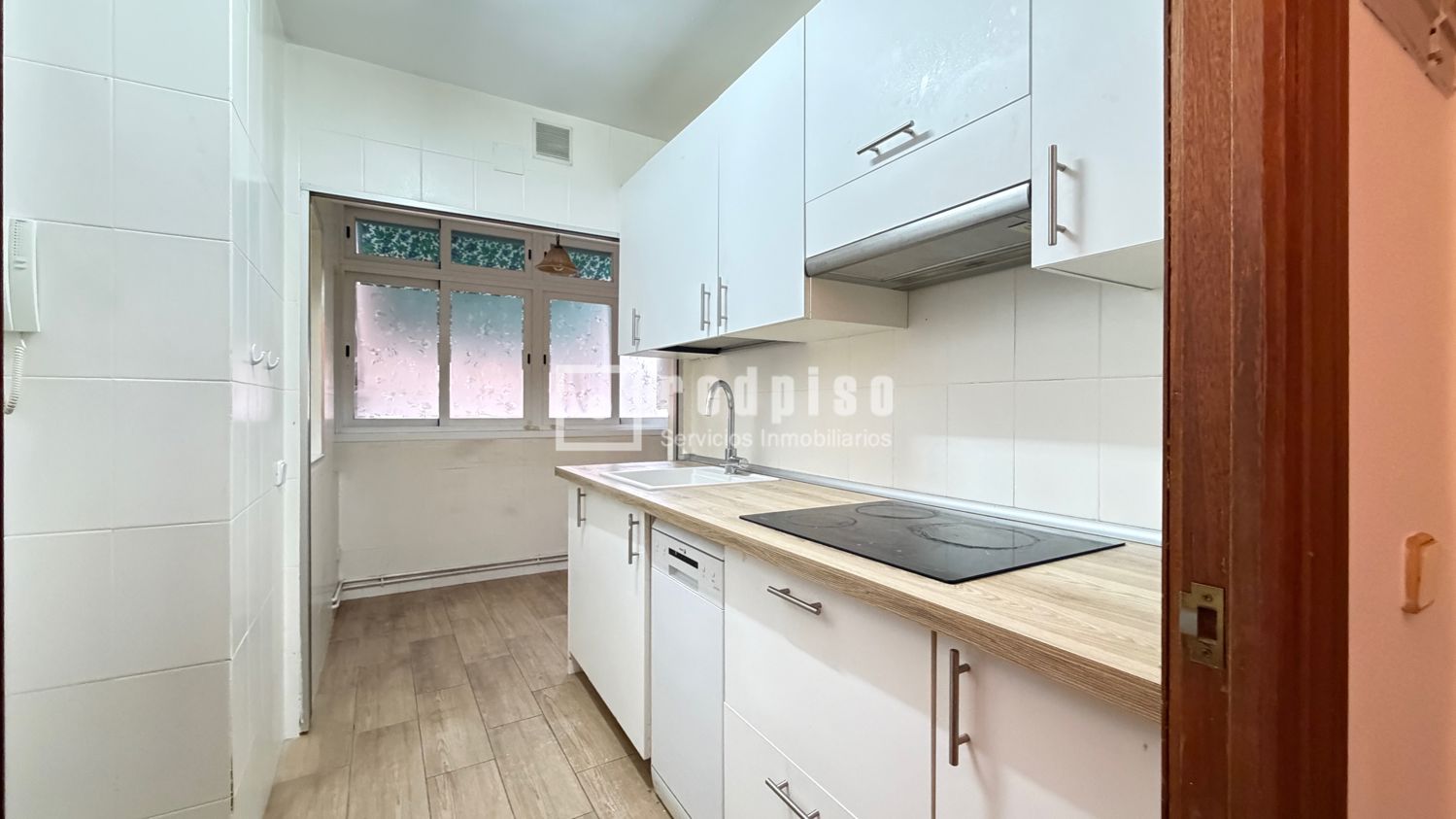 Piso en venta en Zarzaquemada, Madrid 7/21