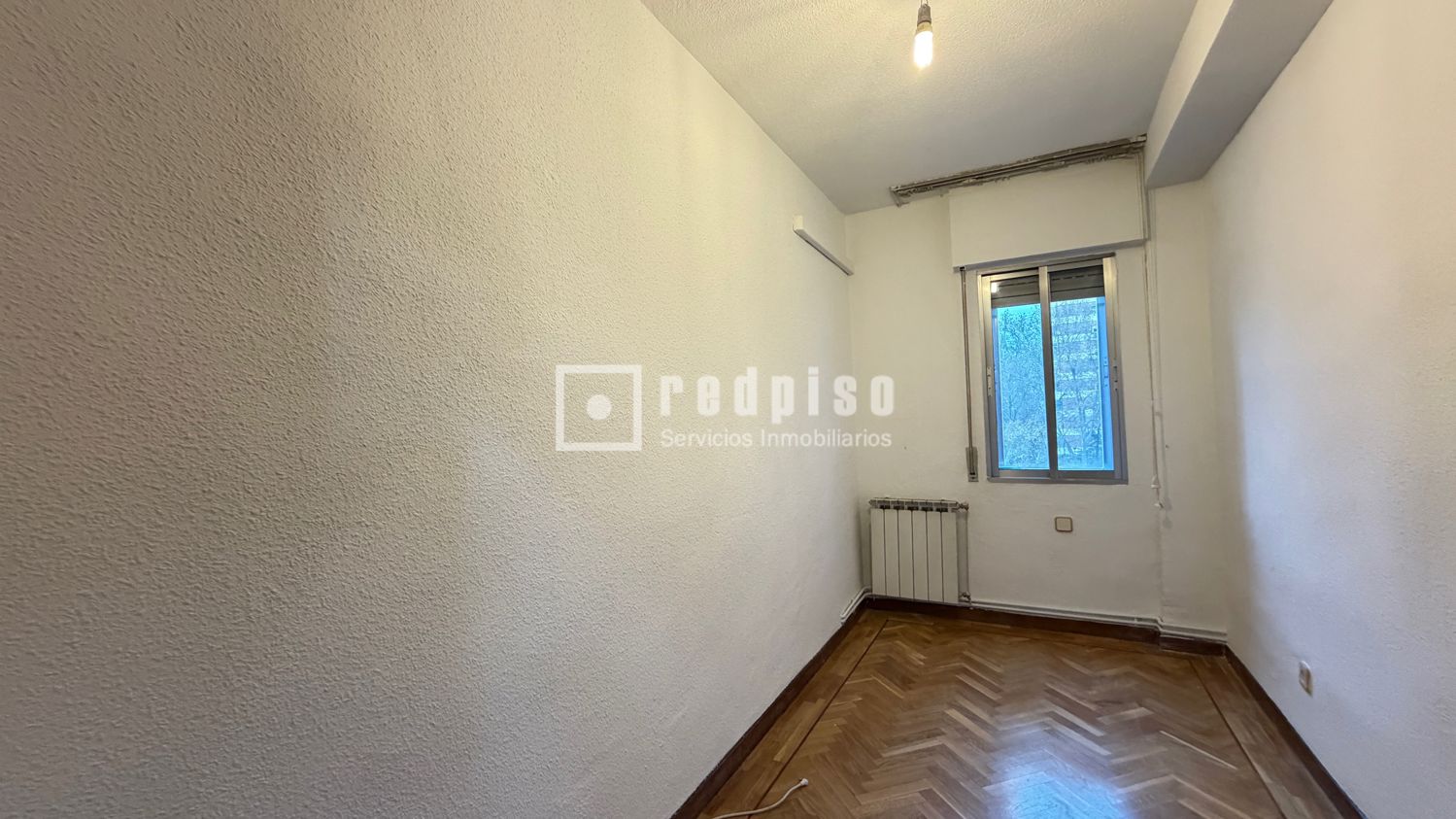 Piso en venta en Zarzaquemada, Madrid 16/21