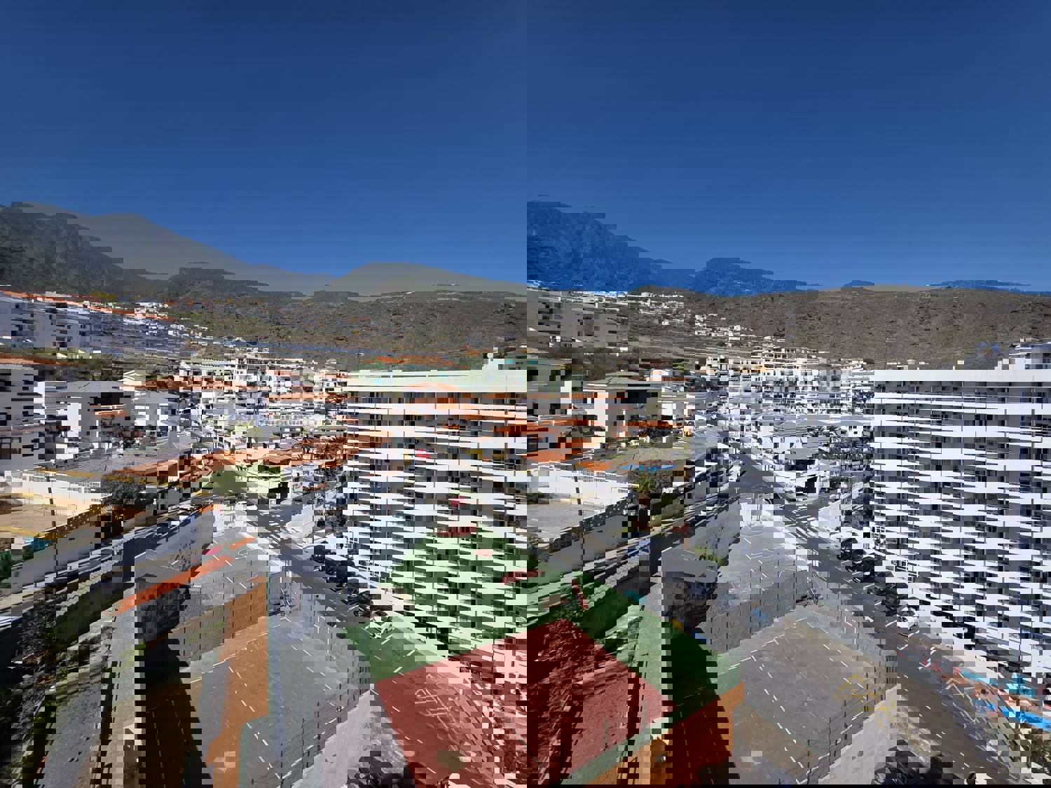 Piso en venta en  Igueste de Candelaria, Santa Cruz de Tenerife  9/15