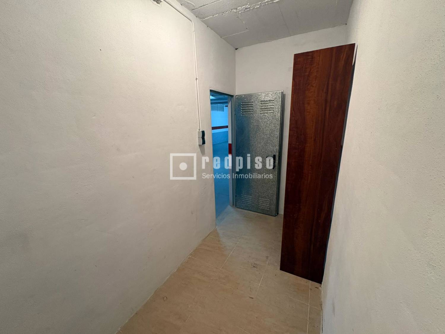 Garaje en venta  calle del Rincón del Sol, 3, Málaga  5/10