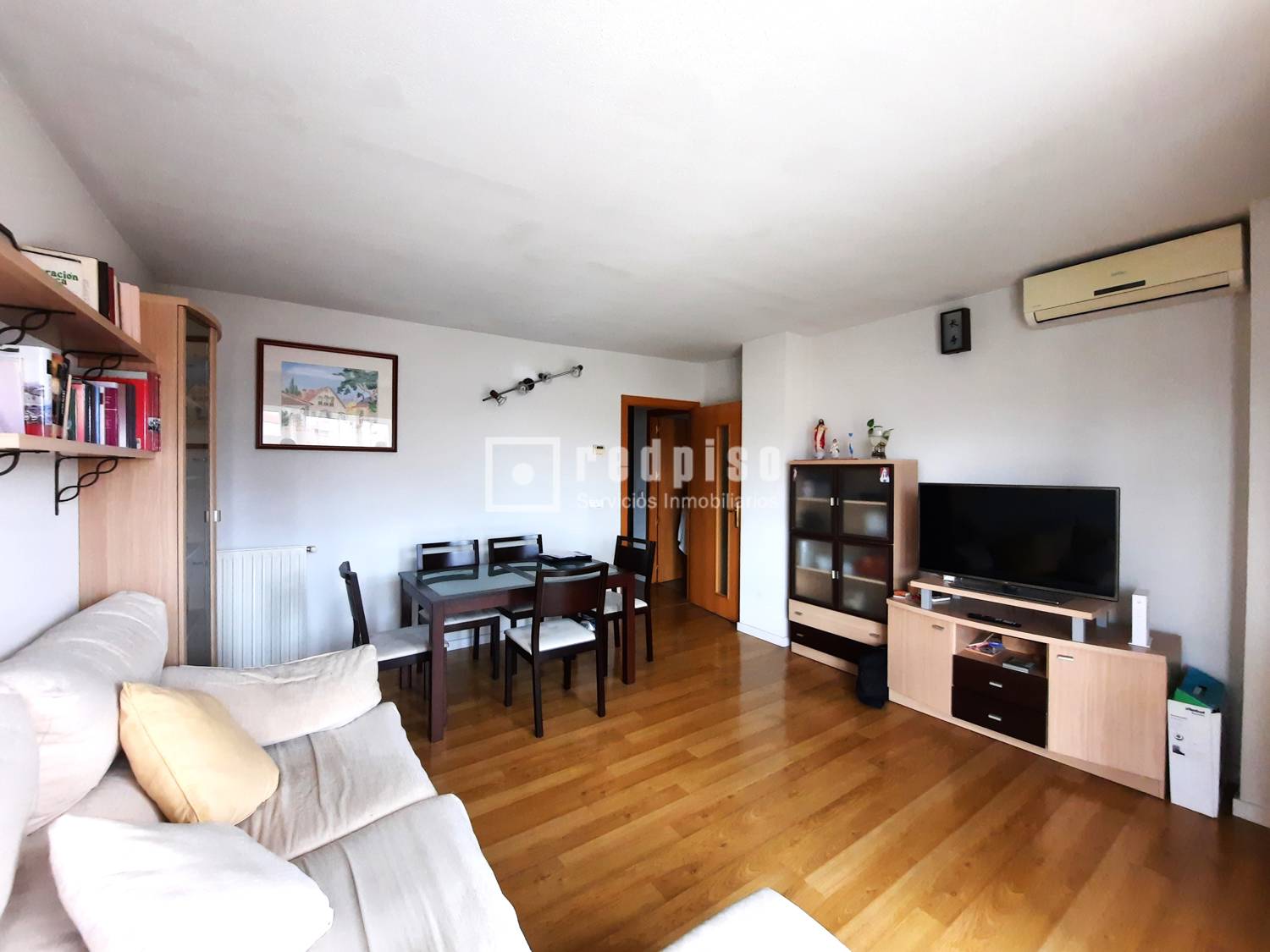 Piso en alquiler en  calle del Príncipe Carlos, Hortaleza, Madrid  6/25