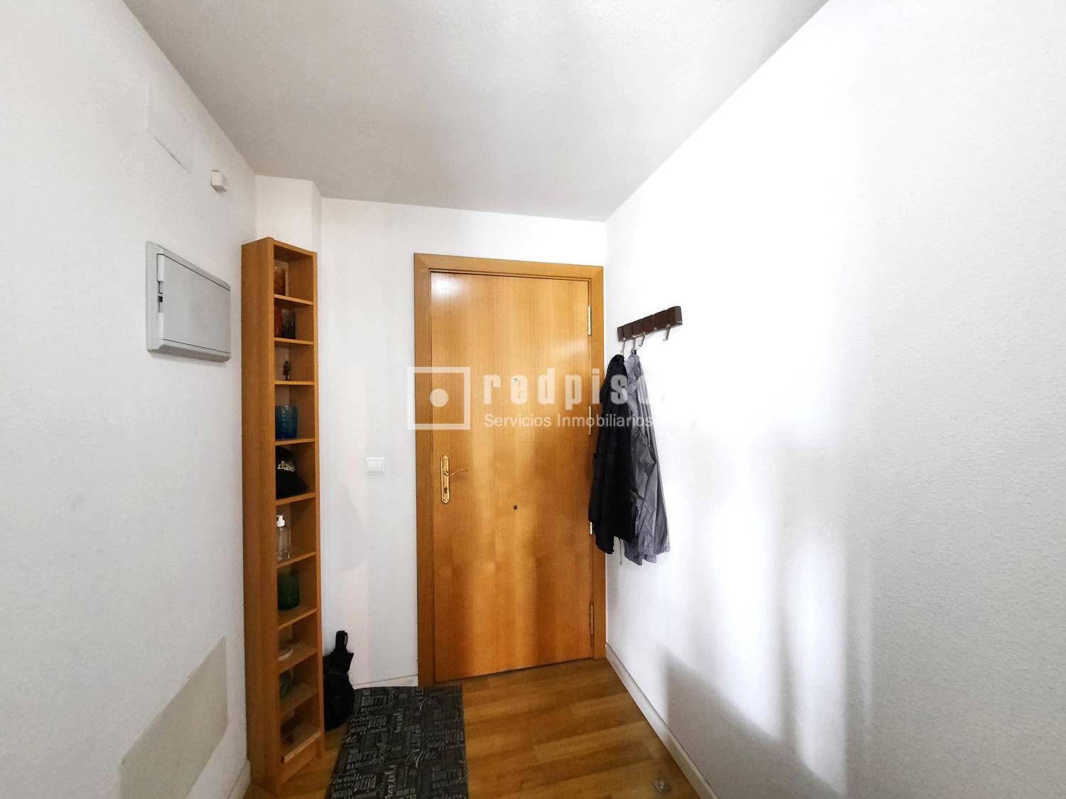 Piso en alquiler en  calle del Príncipe Carlos, Hortaleza, Madrid  2/25