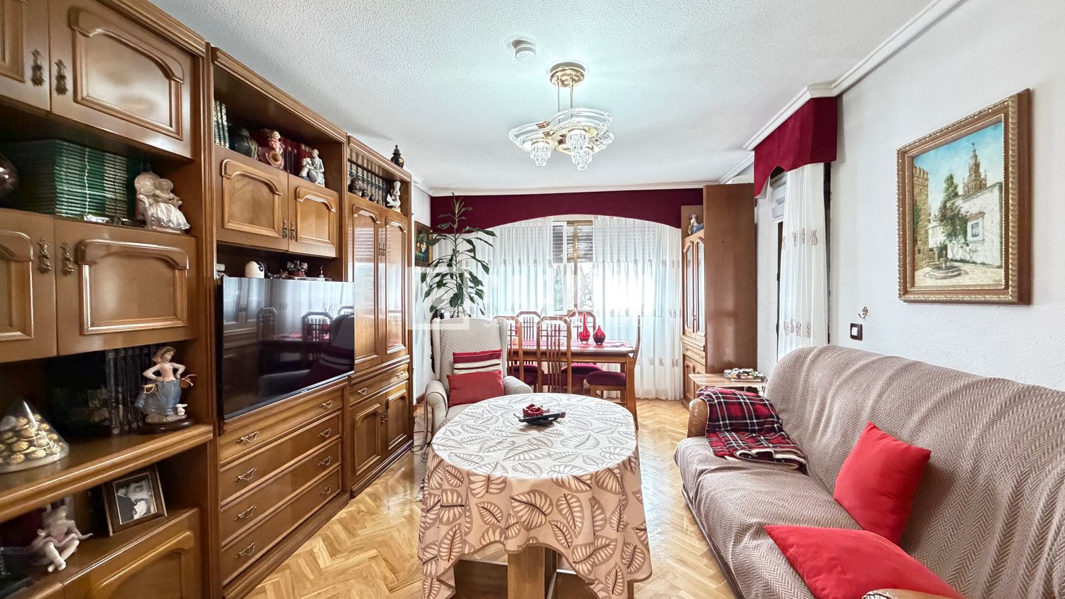 Piso en venta en Zarzaquemada, Madrid 2/24