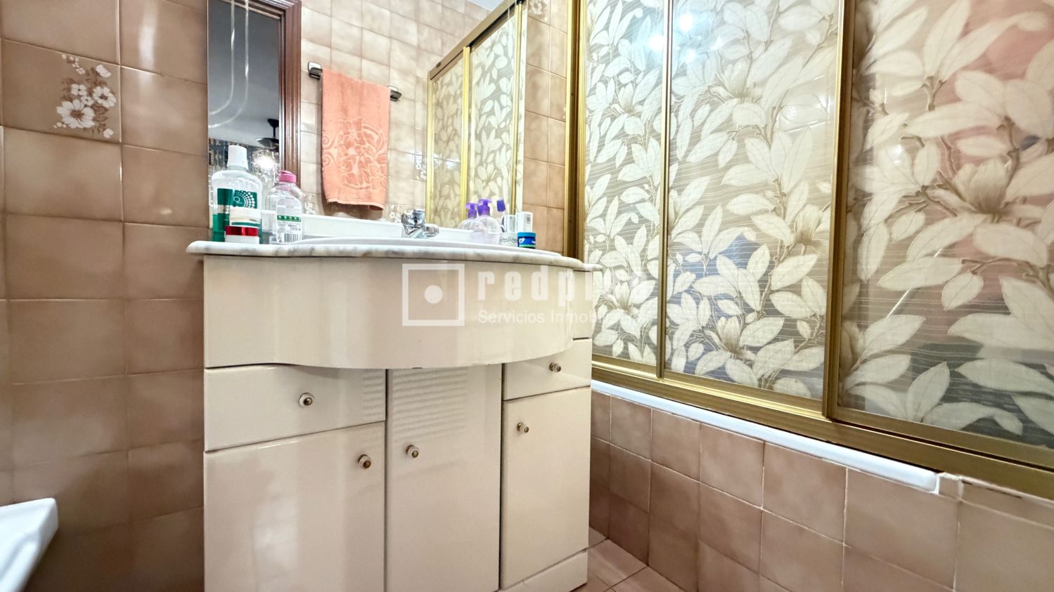 Piso en venta en Zarzaquemada, Madrid 25/27