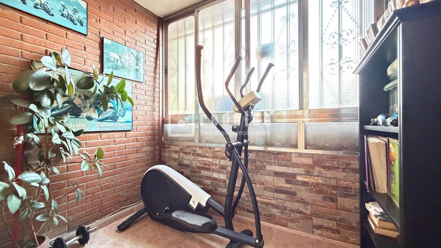 Piso en venta en Zarzaquemada, Madrid 5/27