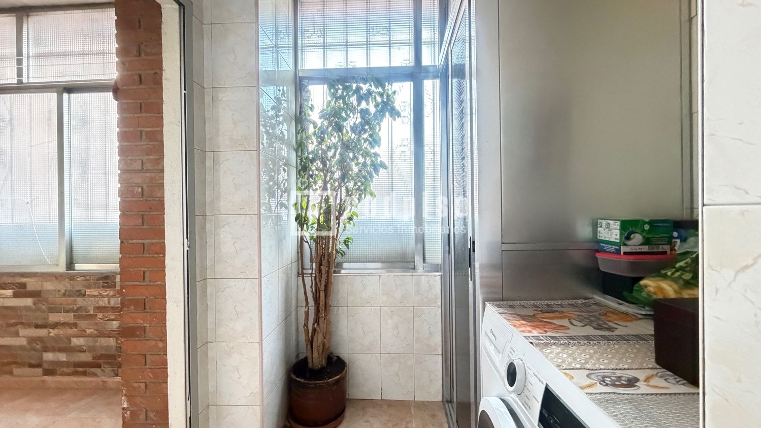 Piso en venta en Zarzaquemada, Madrid 8/27