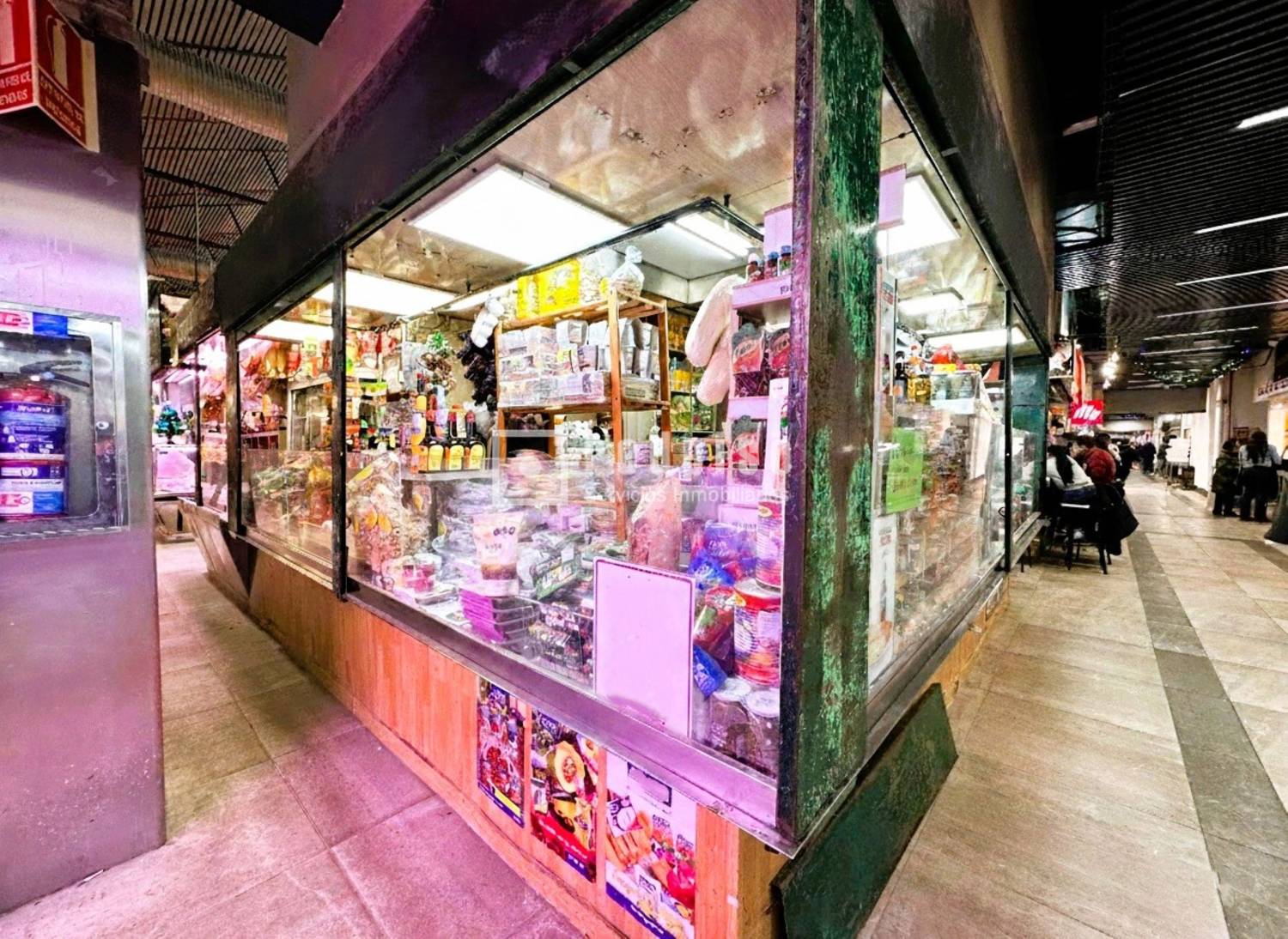 Local en venta en  calle de Bravo Murillo, Madrid  1/1