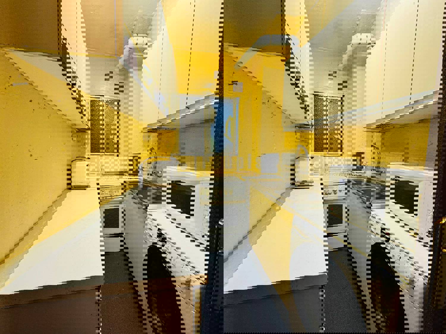 Piso en venta en avenida De Betanzos, Fuencarral-el Pardo, Madrid 7/7