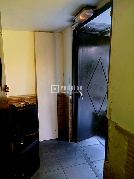 Local en venta en calle Del Sáhara, Villaverde, Madrid 6/13