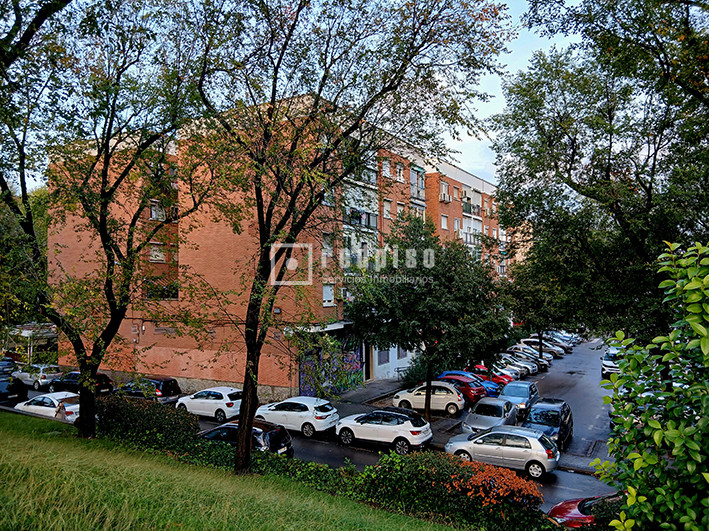 Local en venta en calle Del Sáhara, Villaverde, Madrid 11/13