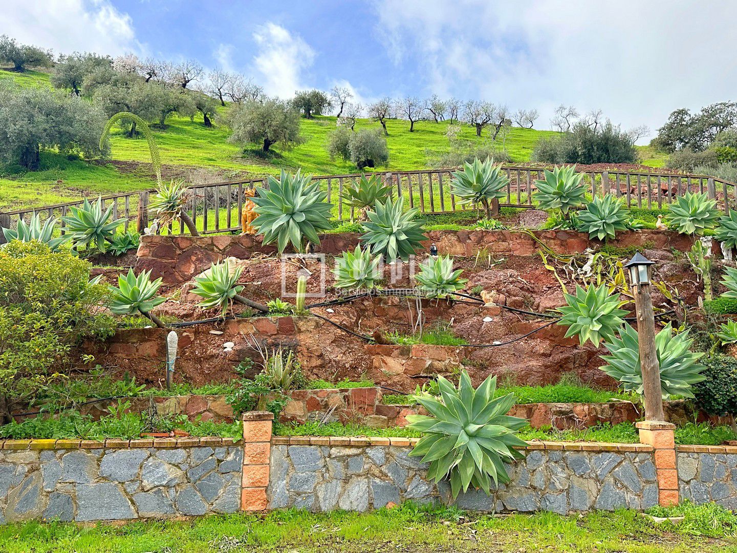 Casa en venta  calle Diseminados, Almogía  18/42