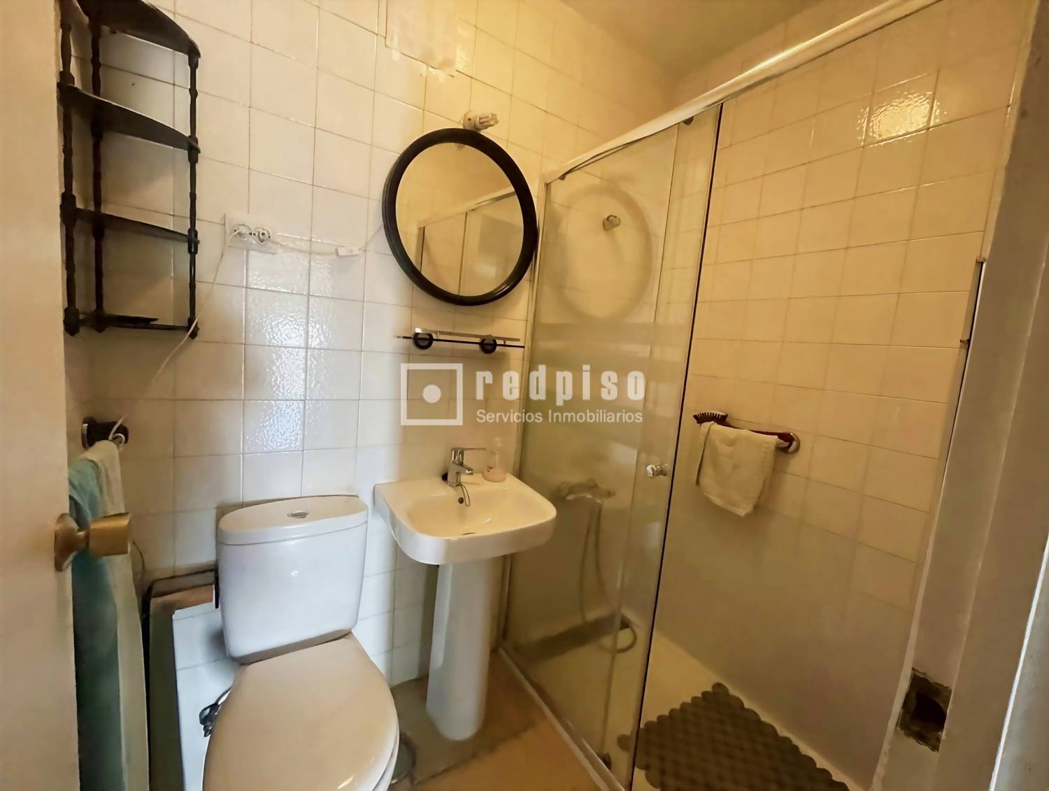 Piso en venta en calle De Jayena, Madrid, Madrid 23/27